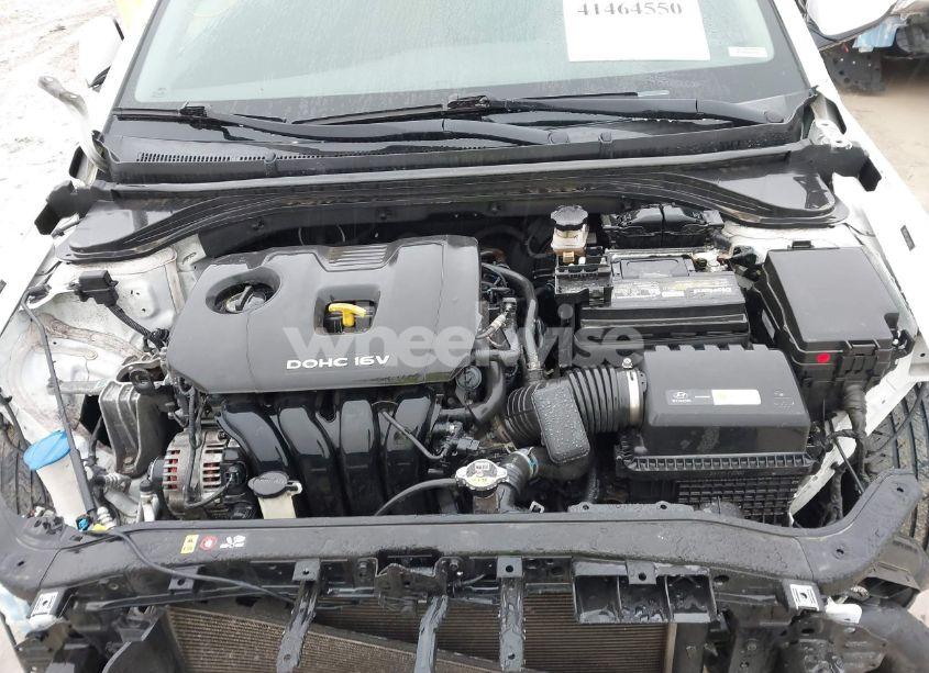 Photo 10 of 2018 Hyundai Elantra SEL (VIN 5NPD84LF7JH302262)