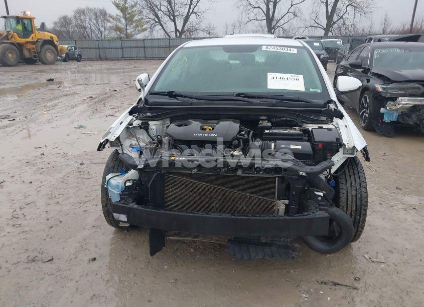 Photo 12 of 2018 Hyundai Elantra SEL (VIN 5NPD84LF7JH302262)