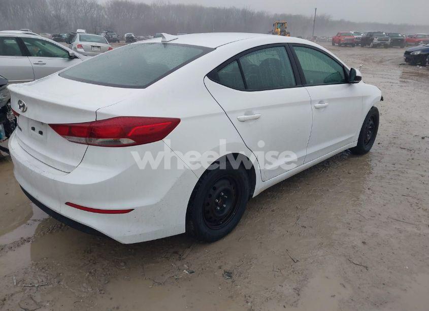 Photo 4 of 2018 Hyundai Elantra SEL (VIN 5NPD84LF7JH302262)