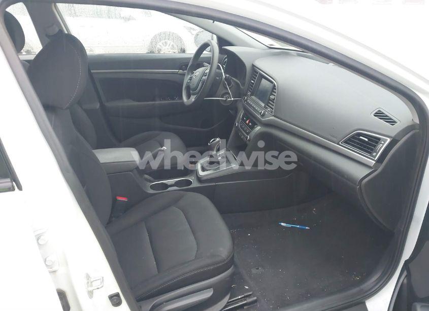 Photo 5 of 2018 Hyundai Elantra SEL (VIN 5NPD84LF7JH302262)