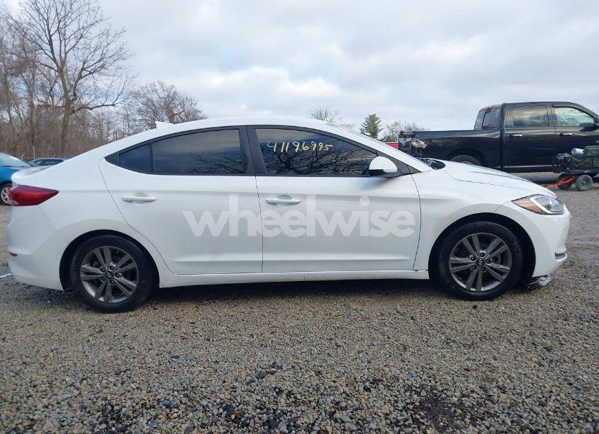 Photo 14 of 2018 Hyundai Elantra SEL (VIN 5NPD84LF7JH342633)