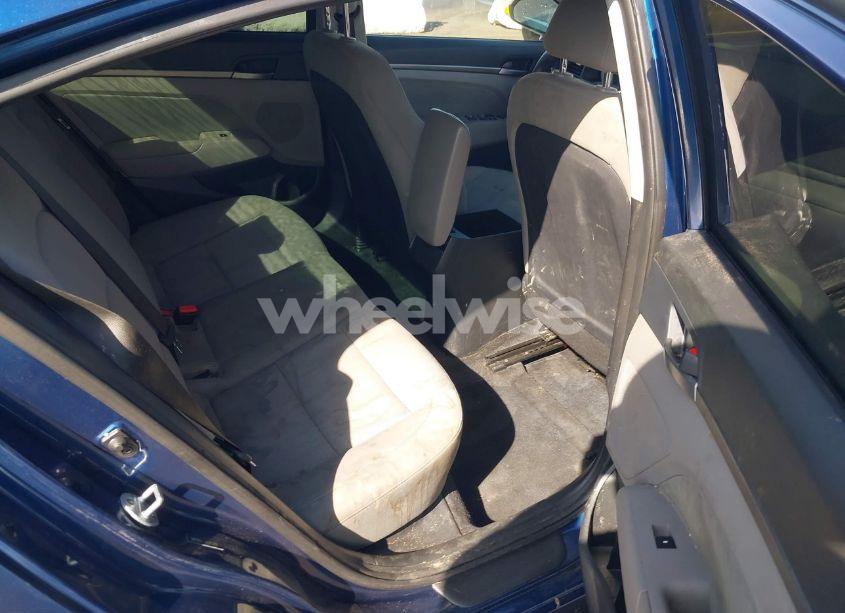 Photo 8 of 2018 Hyundai Elantra SEL (VIN 5NPD84LF7JH363269)