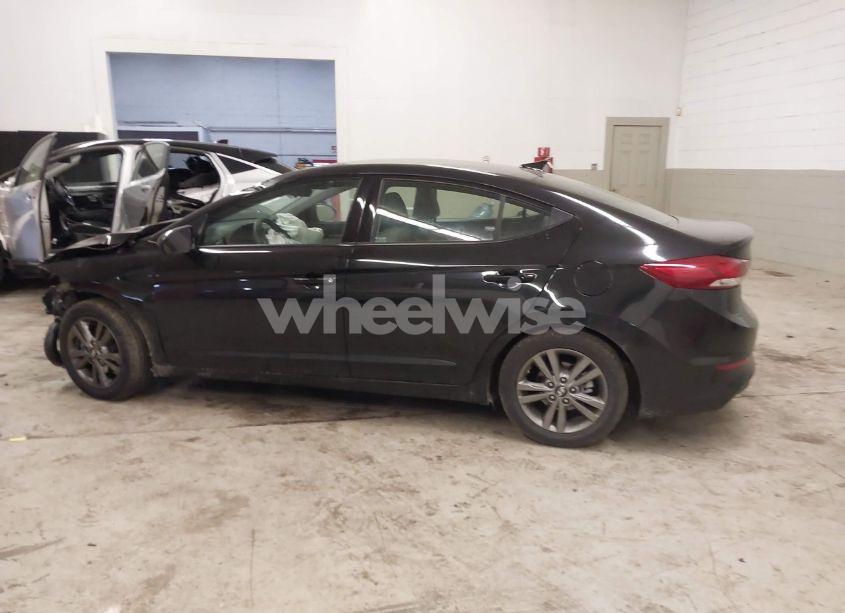 Photo 14 of 2018 Hyundai Elantra SEL (VIN 5NPD84LF7JH386910)