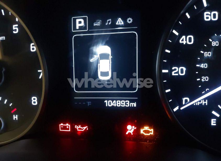 Photo 15 of 2018 Hyundai Elantra SEL (VIN 5NPD84LF7JH386910)