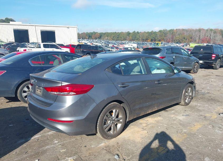 Photo 4 of 2018 Hyundai Elantra VALUE EDITION (VIN 5NPD84LF7JH389290)