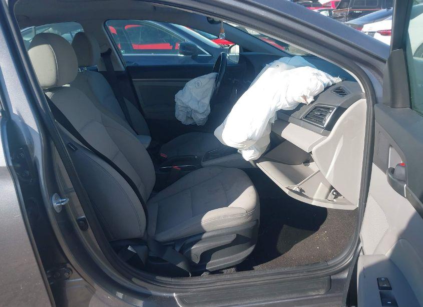 Photo 5 of 2018 Hyundai Elantra VALUE EDITION (VIN 5NPD84LF7JH389290)