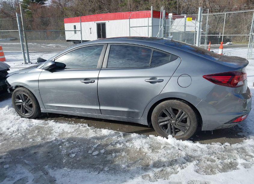 Photo 14 of 2019 Hyundai Elantra SEL (VIN 5NPD84LF7KH419602)