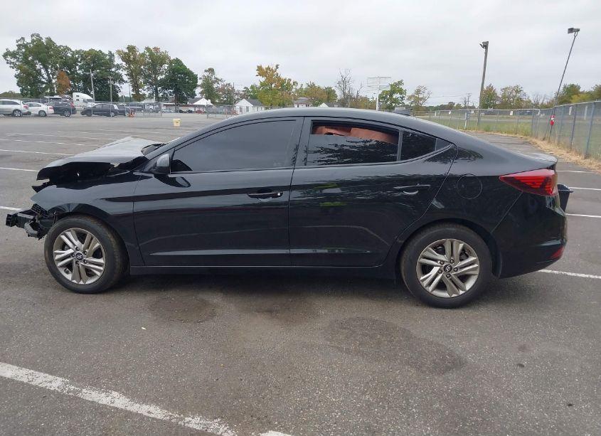 Photo 14 of 2019 Hyundai Elantra SEL (VIN 5NPD84LF7KH451076)