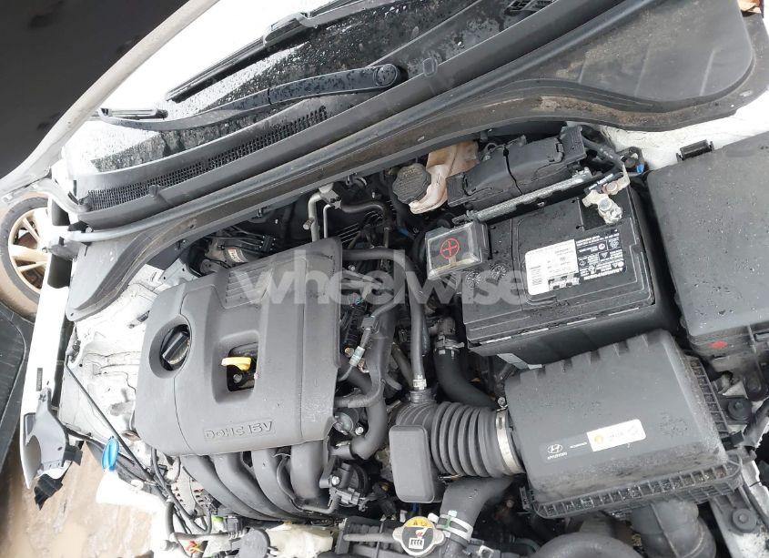 Photo 10 of 2019 Hyundai Elantra SEL (VIN 5NPD84LF7KH476074)