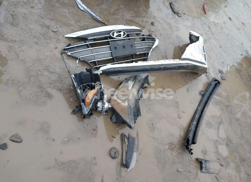 Photo 12 of 2019 Hyundai Elantra SEL (VIN 5NPD84LF7KH476074)