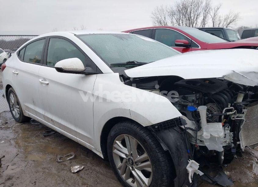 Photo 14 of 2019 Hyundai Elantra SEL (VIN 5NPD84LF7KH476074)
