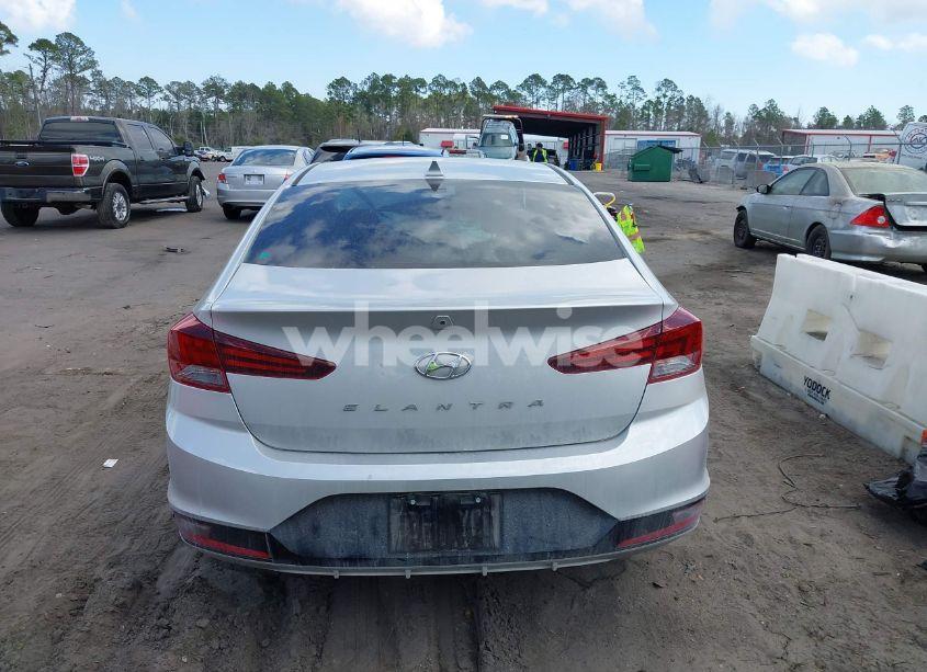 Photo 17 of 2019 Hyundai Elantra SEL (VIN 5NPD84LF7KH490430)