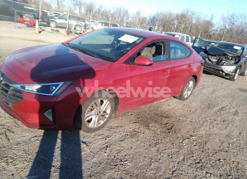 Photo 2 of 2020 Hyundai Elantra SEL (VIN 5NPD84LF7LH514758)
