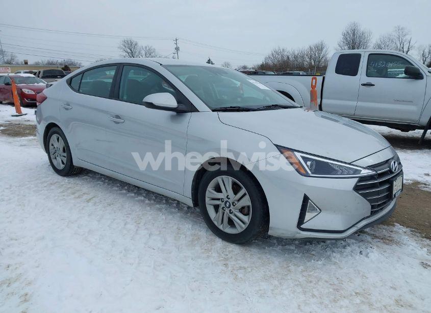 2020 Hyundai Elantra SEL (VIN 5NPD84LF7LH532869) main photo