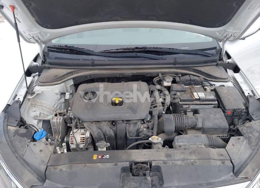 Photo 10 of 2020 Hyundai Elantra SEL (VIN 5NPD84LF7LH532869)