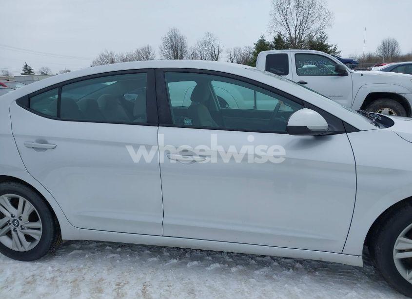 Photo 13 of 2020 Hyundai Elantra SEL (VIN 5NPD84LF7LH532869)