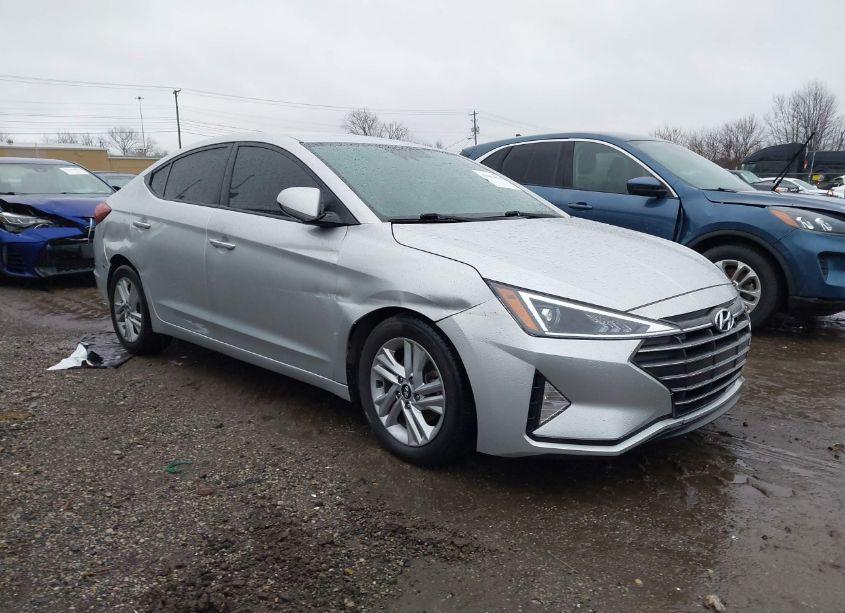 2020 Hyundai Elantra SEL (VIN 5NPD84LF7LH533827) main photo