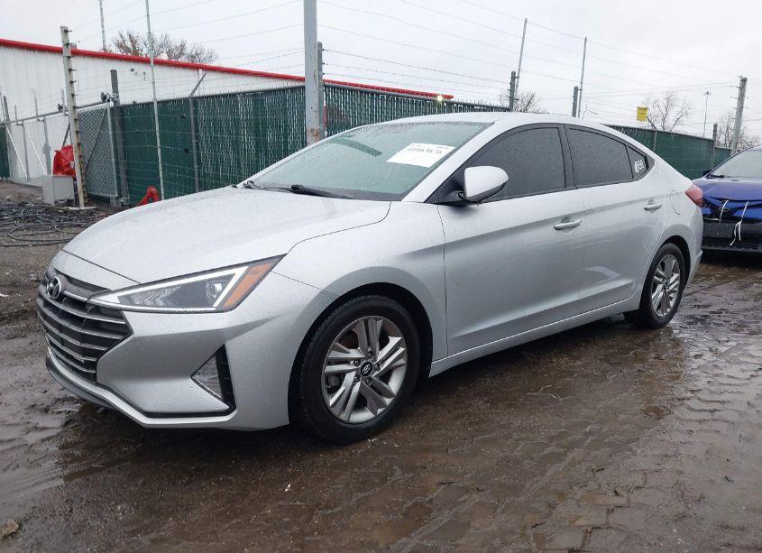 Photo 2 of 2020 Hyundai Elantra SEL (VIN 5NPD84LF7LH533827)