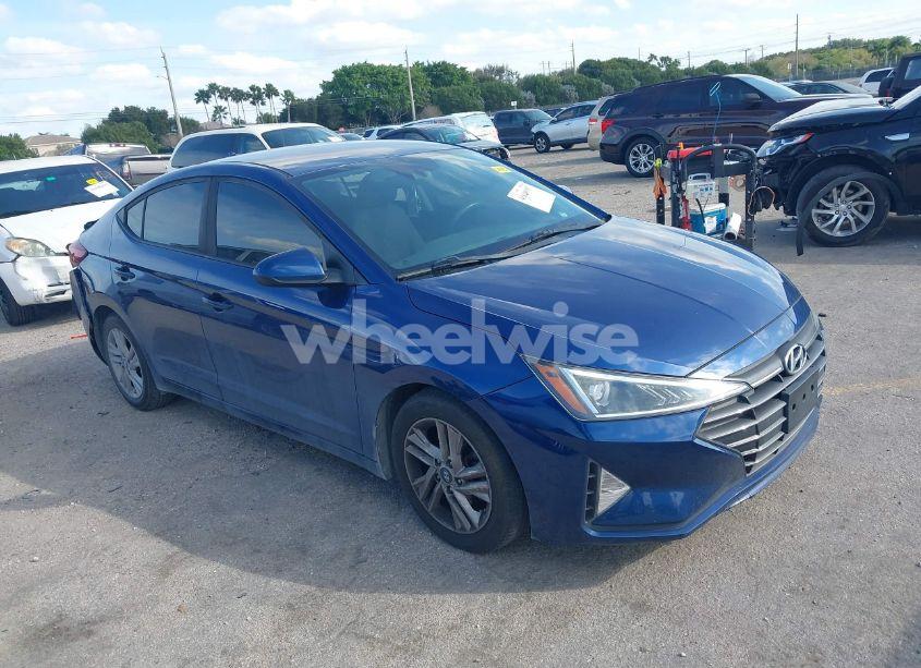 2020 Hyundai Elantra SEL (VIN 5NPD84LF7LH548778) main photo
