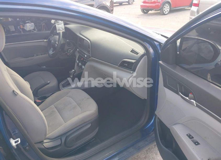 Photo 5 of 2020 Hyundai Elantra SEL (VIN 5NPD84LF7LH548778)