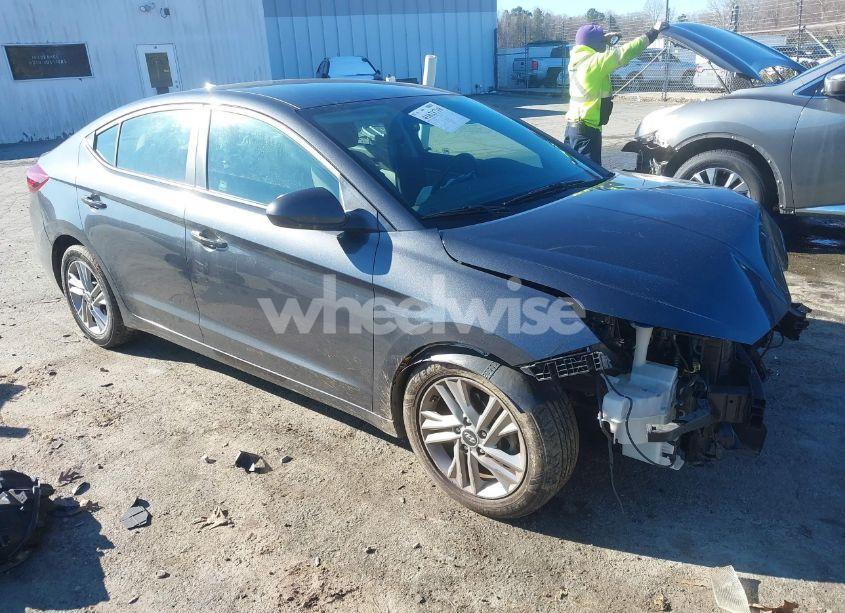 2020 Hyundai Elantra SEL (VIN 5NPD84LF7LH566777) main photo