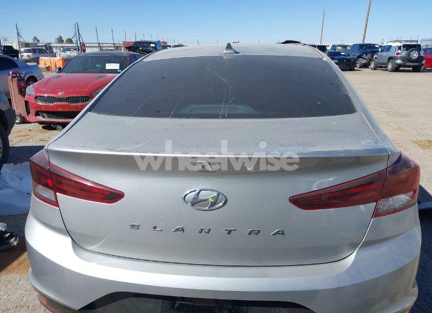 Photo 17 of 2020 Hyundai Elantra SEL (VIN 5NPD84LF7LH572739)