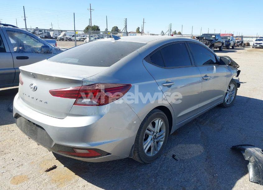 Photo 4 of 2020 Hyundai Elantra SEL (VIN 5NPD84LF7LH572739)