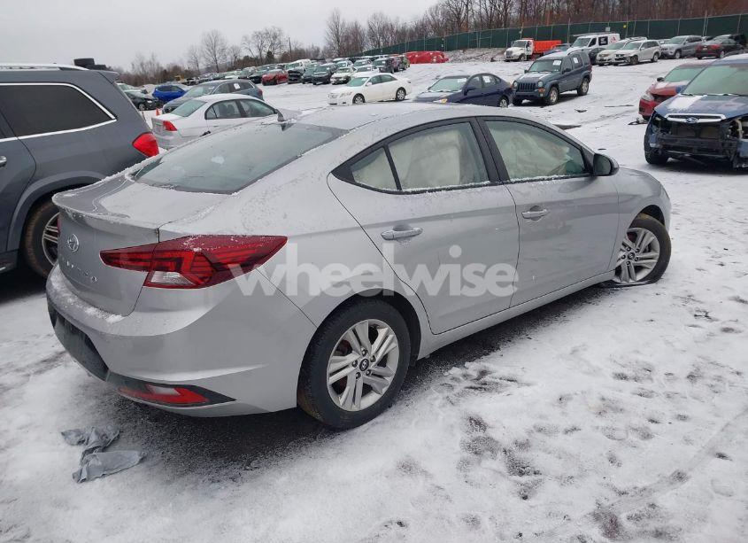 Photo 4 of 2020 Hyundai Elantra SEL (VIN 5NPD84LF7LH623477)