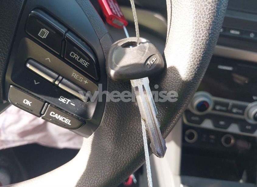 Photo 11 of 2020 Hyundai Elantra SEL (VIN 5NPD84LF7LH625830)