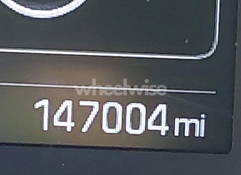 Photo 16 of 2017 Hyundai Elantra LIMITED (VIN 5NPD84LF8HH006189)