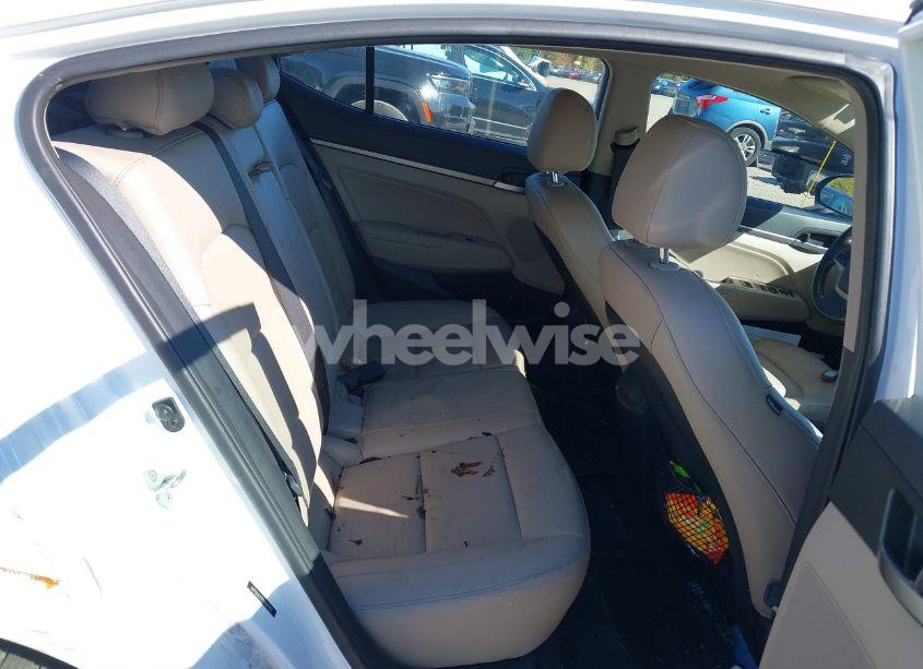 Photo 8 of 2017 Hyundai Elantra LIMITED (VIN 5NPD84LF8HH006189)