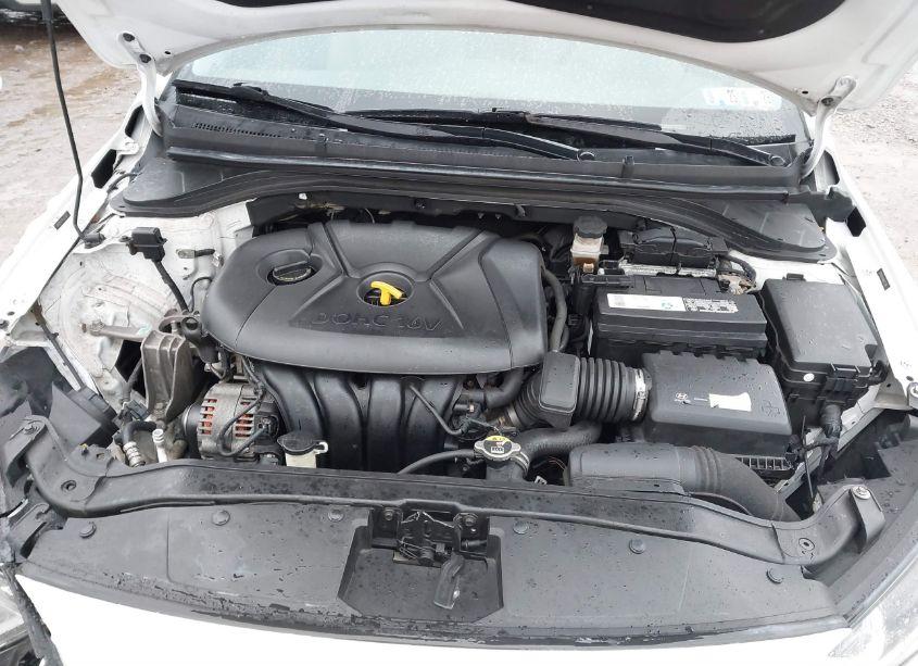 Photo 10 of 2017 Hyundai Elantra SE (VIN 5NPD84LF8HH027835)