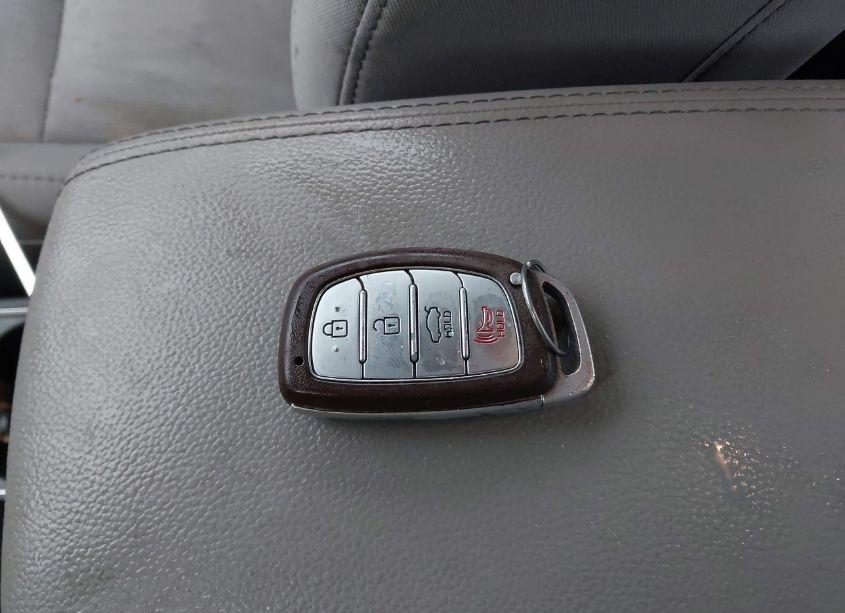 Photo 11 of 2017 Hyundai Elantra SE (VIN 5NPD84LF8HH027835)