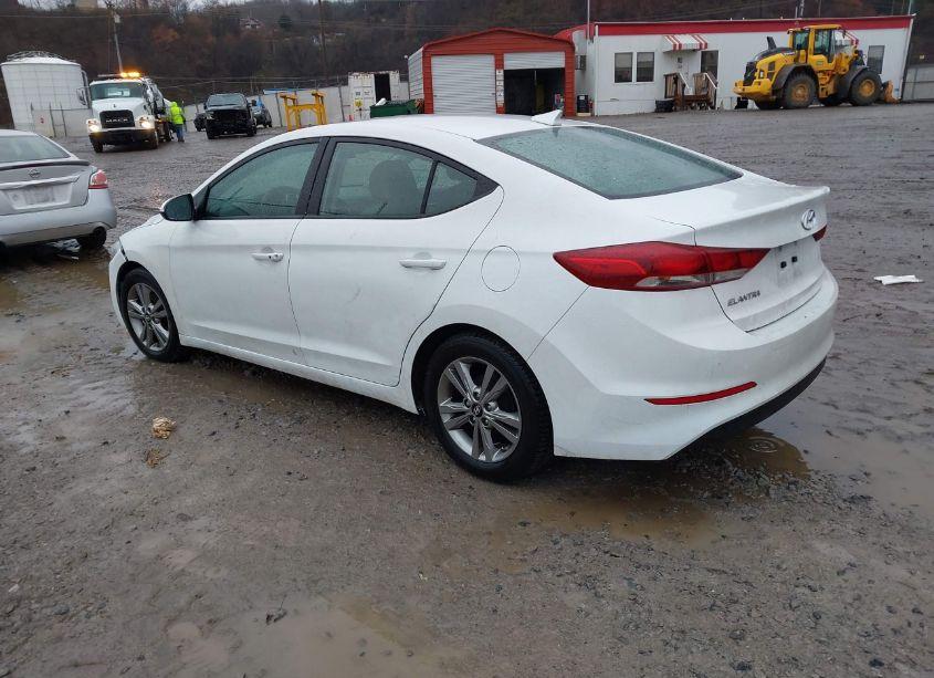 Photo 3 of 2017 Hyundai Elantra SE (VIN 5NPD84LF8HH027835)