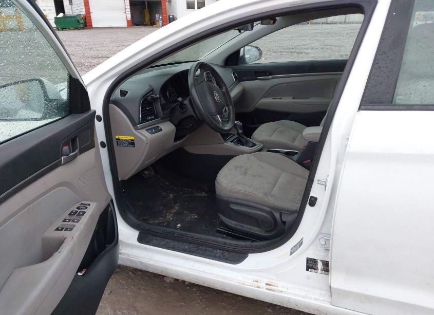 Photo 5 of 2017 Hyundai Elantra SE (VIN 5NPD84LF8HH027835)