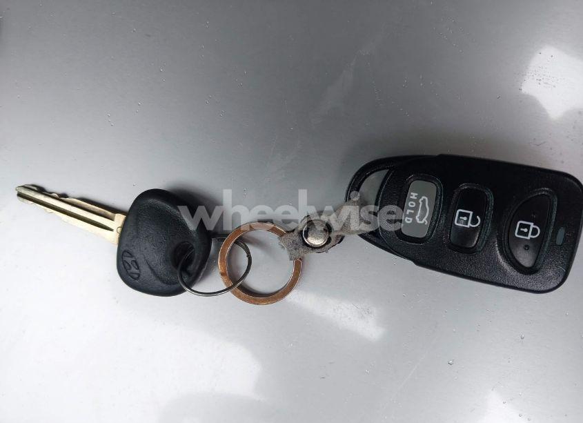 Photo 11 of 2017 Hyundai Elantra SE (VIN 5NPD84LF8HH029570)