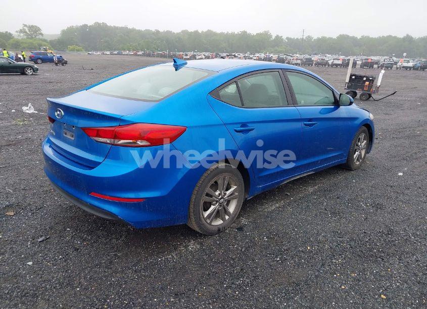 Photo 4 of 2017 Hyundai Elantra SE (VIN 5NPD84LF8HH029570)