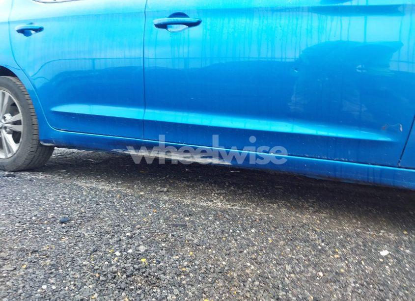 Photo 6 of 2017 Hyundai Elantra SE (VIN 5NPD84LF8HH029570)