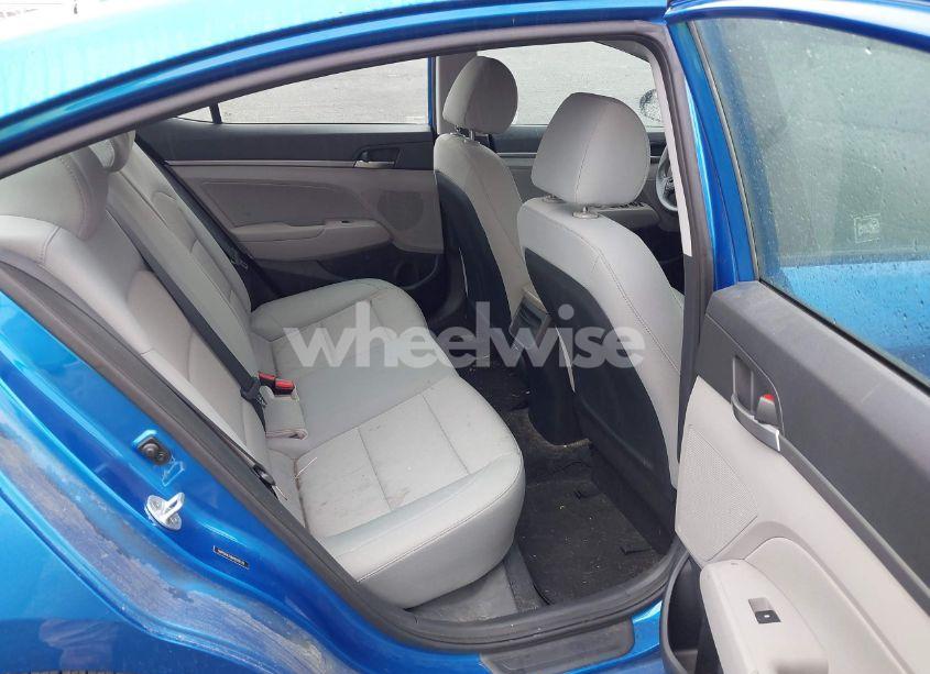 Photo 8 of 2017 Hyundai Elantra SE (VIN 5NPD84LF8HH029570)