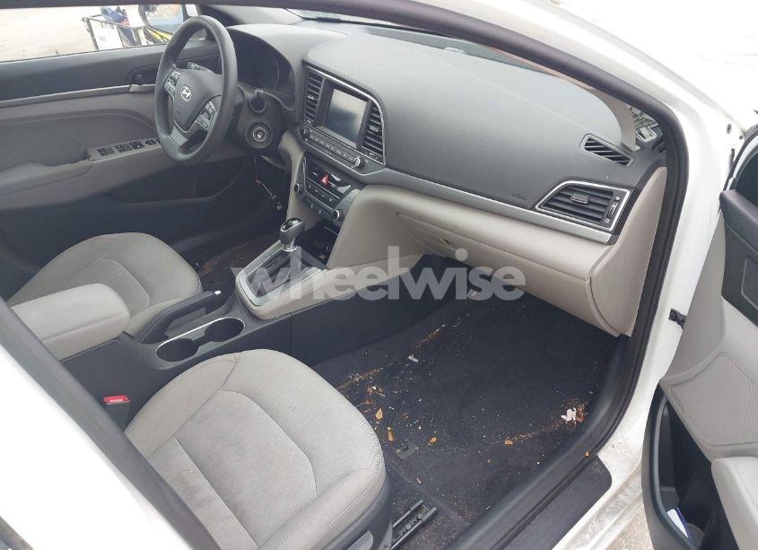 Photo 5 of 2017 Hyundai Elantra SE (VIN 5NPD84LF8HH040035)