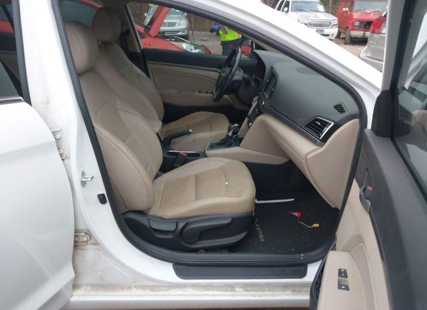 Photo 5 of 2017 Hyundai Elantra LIMITED (VIN 5NPD84LF8HH053531)