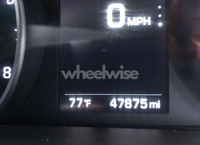 Photo 15 of 2017 Hyundai Elantra LIMITED (VIN 5NPD84LF8HH070796)