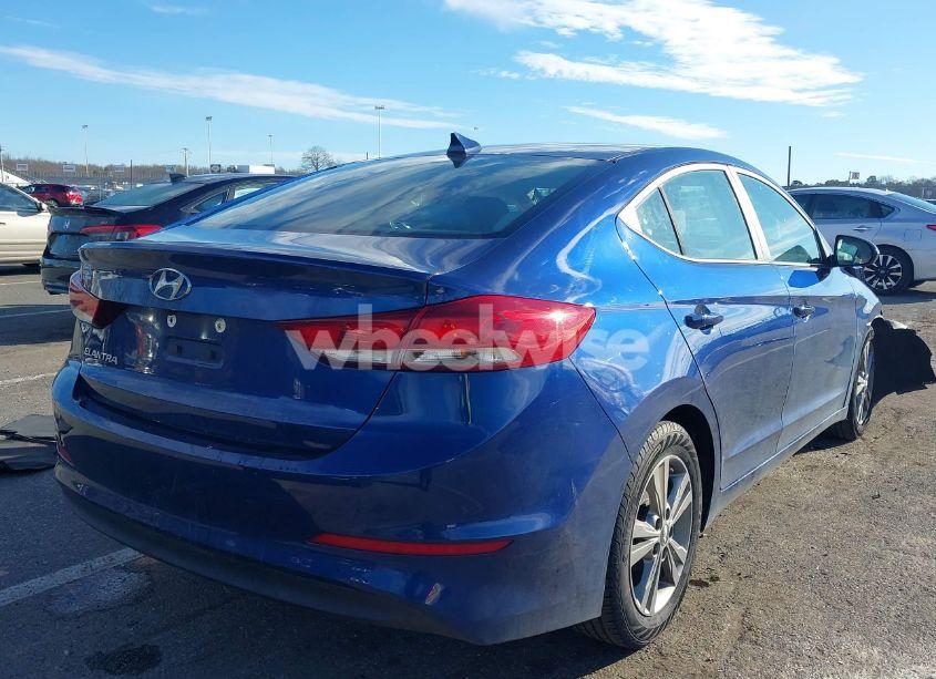 Photo 4 of 2017 Hyundai Elantra SE (VIN 5NPD84LF8HH078512)