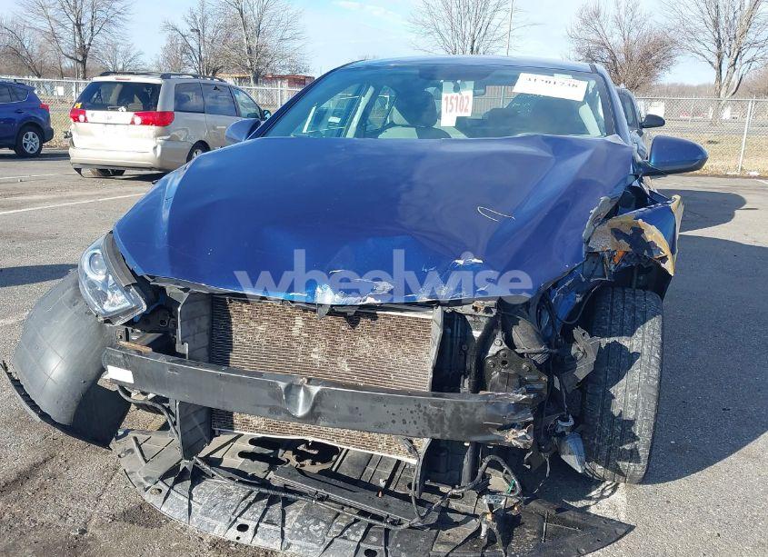 Photo 6 of 2017 Hyundai Elantra SE (VIN 5NPD84LF8HH078512)