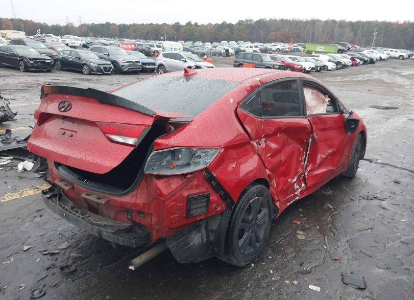 Photo 4 of 2017 Hyundai Elantra SE (VIN 5NPD84LF8HH080616)