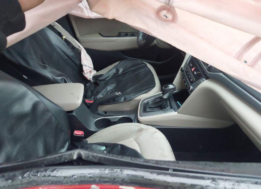 Photo 5 of 2017 Hyundai Elantra SE (VIN 5NPD84LF8HH080616)