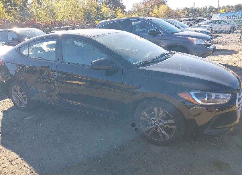 Photo 13 of 2017 Hyundai Elantra SE (VIN 5NPD84LF8HH101402)