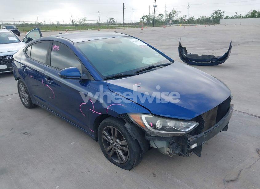 2017 Hyundai Elantra SE (VIN 5NPD84LF8HH102341) main photo