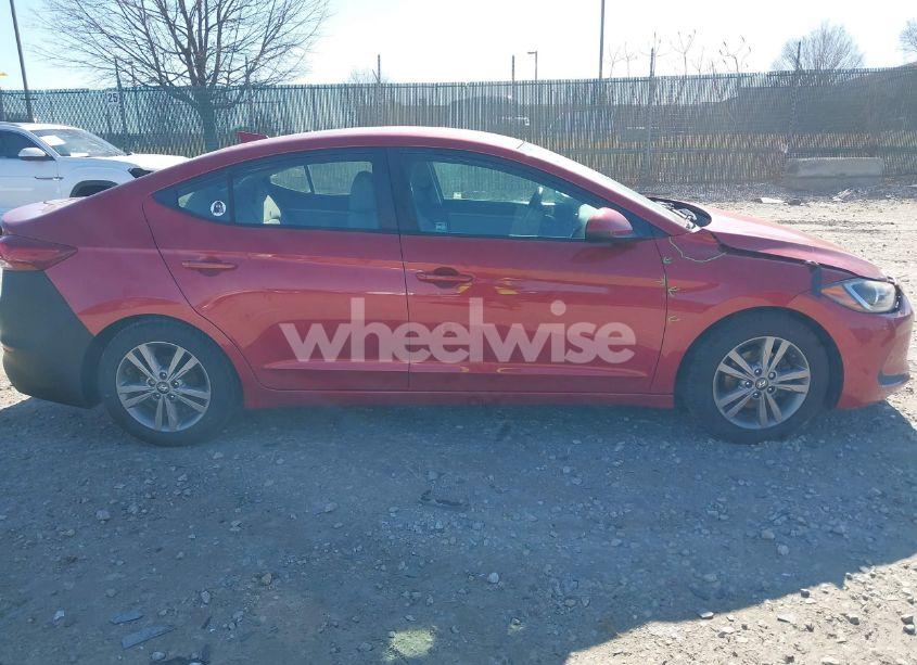 Photo 13 of 2017 Hyundai Elantra SE (VIN 5NPD84LF8HH104588)