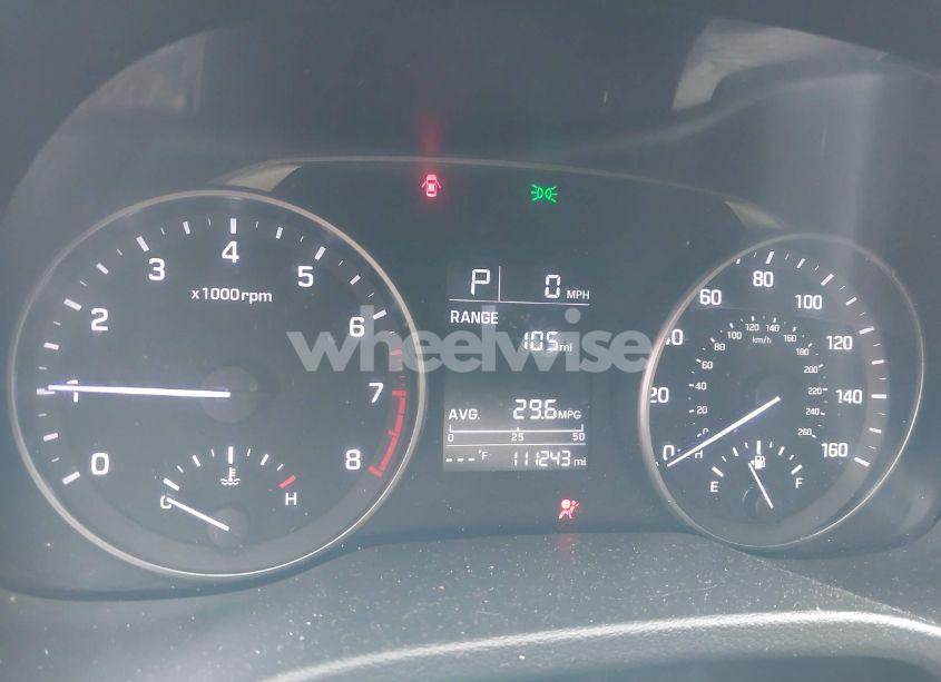 Photo 7 of 2017 Hyundai Elantra SE (VIN 5NPD84LF8HH105482)